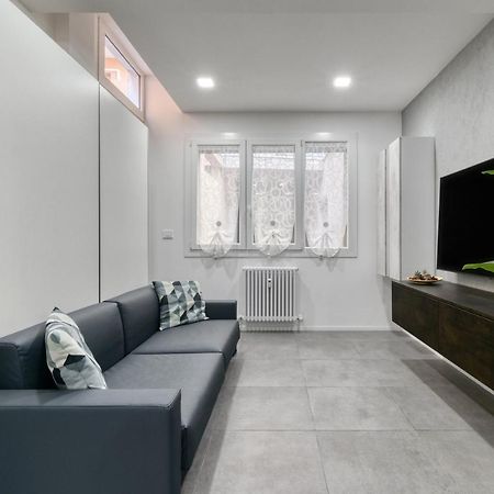 Guest House Ugo Lenzi بولونيا المظهر الخارجي الصورة