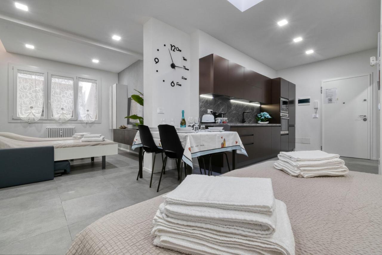 Guest House Ugo Lenzi بولونيا المظهر الخارجي الصورة